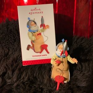 Hallmark Toymaker Santa Ornament EUC!